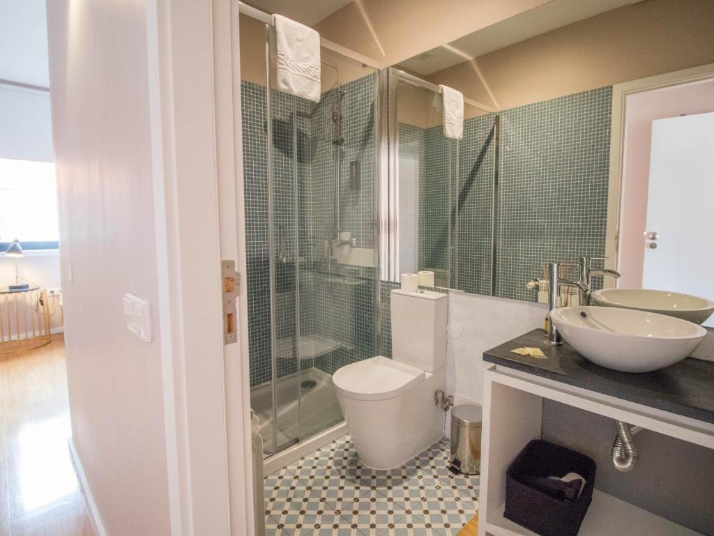 Двухместный (Улучшенный двухместный номер с 1 кроватью), Yours GuestHouse Porto