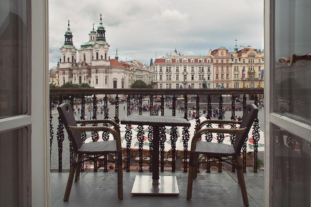Сьюит (Представительский люкс с балконом), Апарт-отель Old Town Square