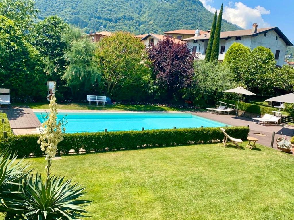 IRIS 2 lago di Como photo 2