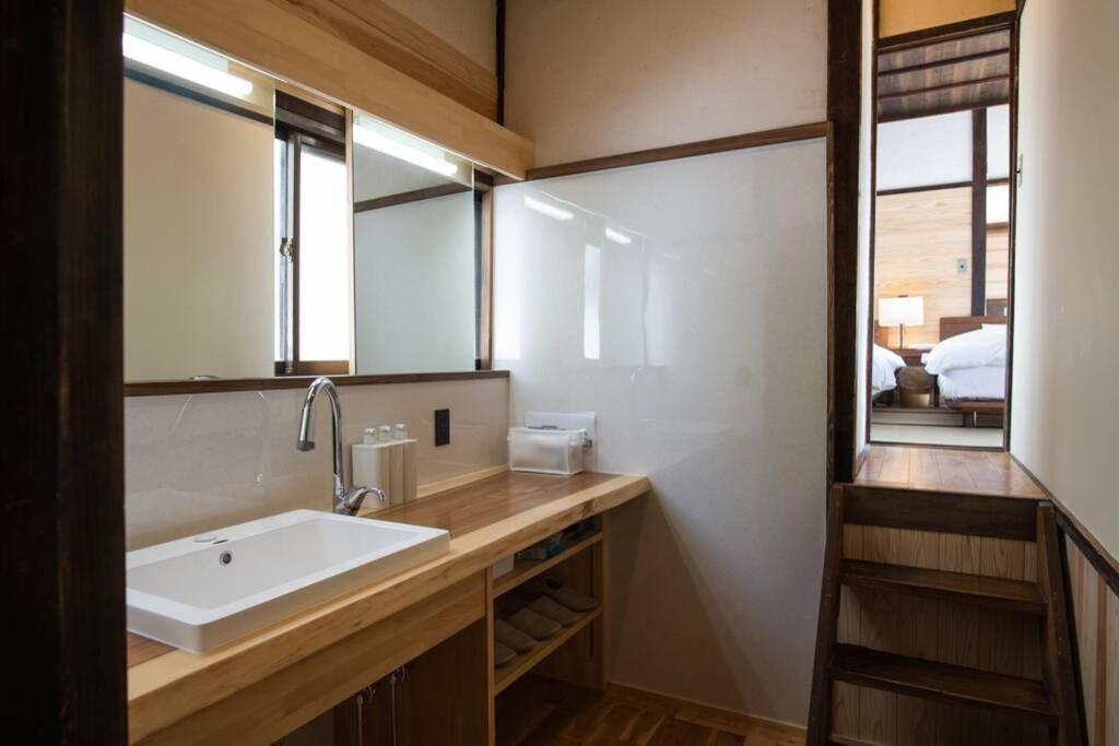 鞆猫庵 Tomo Nyahn photo 3
