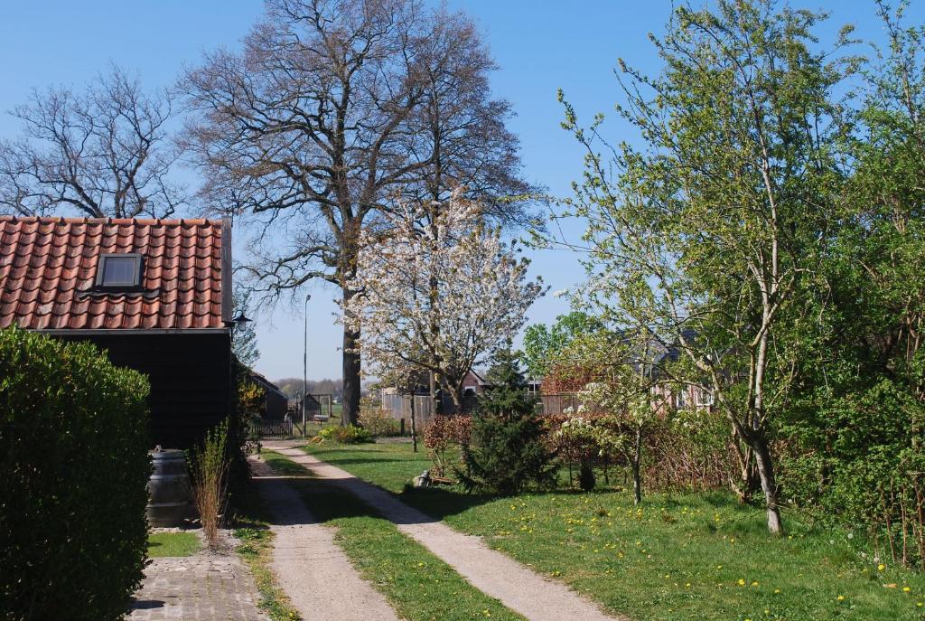 WW15 - Het Geitenhuisje photo 2