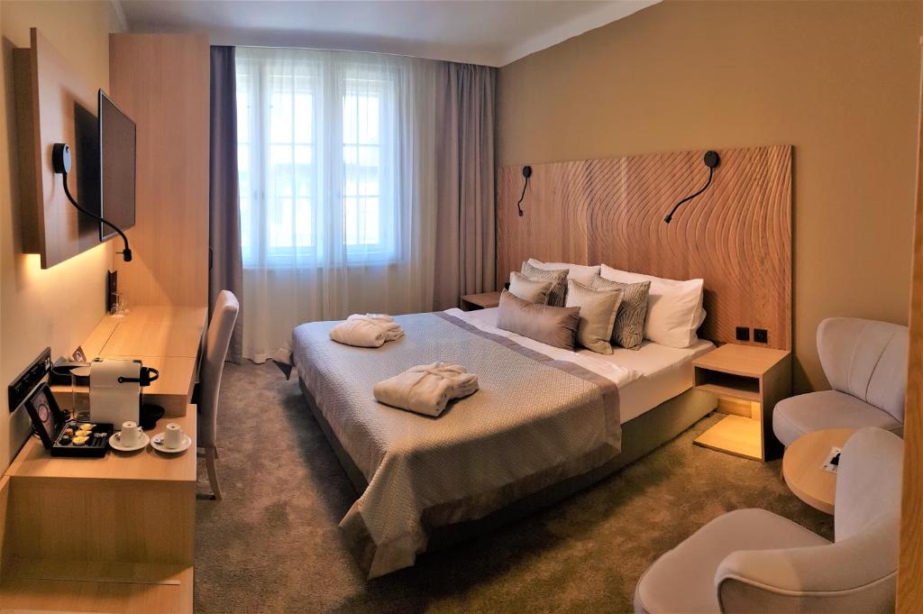 Hotel Clement photo 1