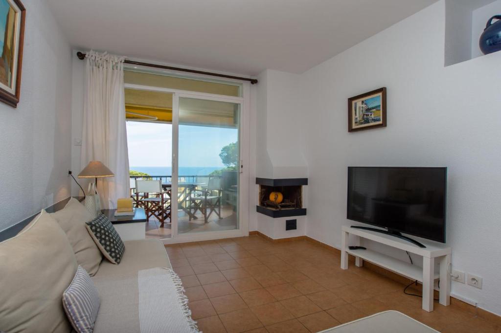 C-5 CALELLA DE PALAFRUGELL 5 PAX photo 3