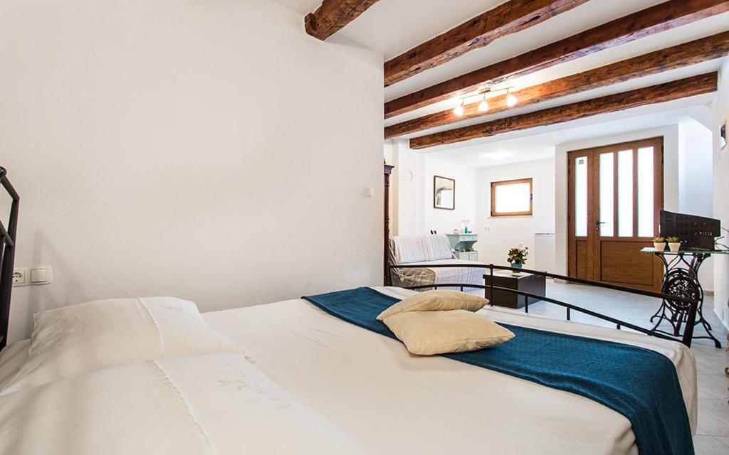 Apartment & Room Antonio photo 2