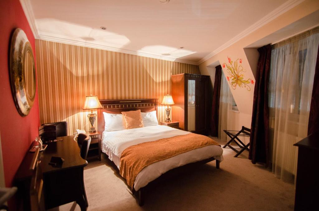 Двухместный (Улучшенный двухместный номер с 1 кроватью), Hotel Boutique Monaco