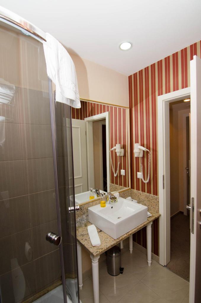 Двухместный (Стандартный двухместный номер с 1 кроватью), Hotel Boutique Monaco