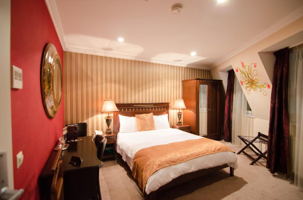 Двухместный (Улучшенный двухместный номер с 1 кроватью), Hotel Boutique Monaco