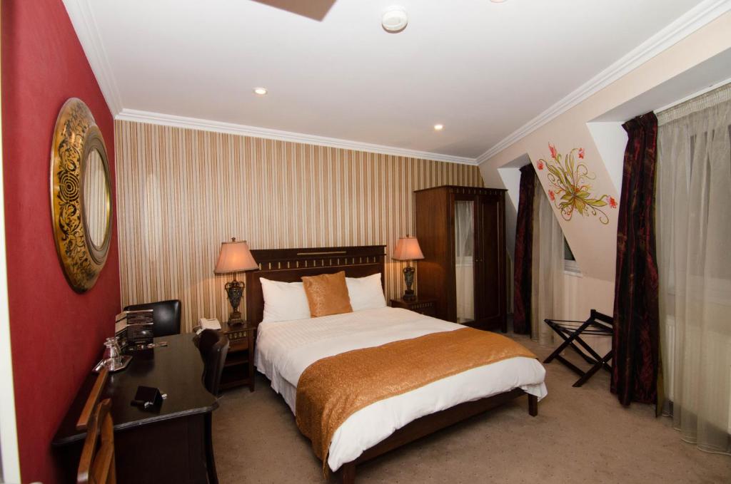 Двухместный (Улучшенный двухместный номер с 1 кроватью), Hotel Boutique Monaco