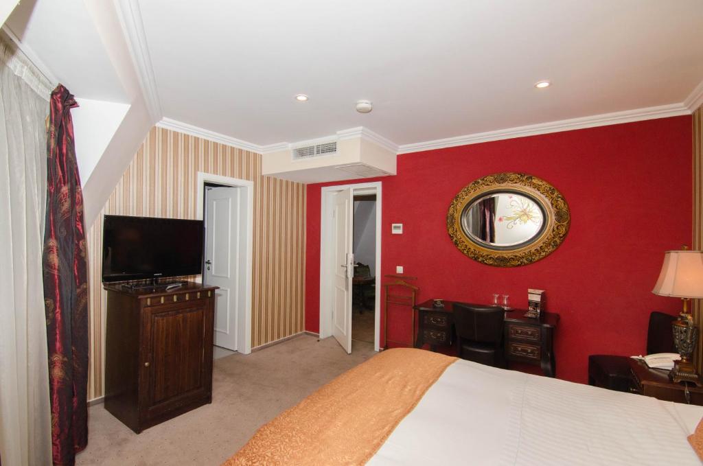 Двухместный (Улучшенный двухместный номер с 1 кроватью), Hotel Boutique Monaco
