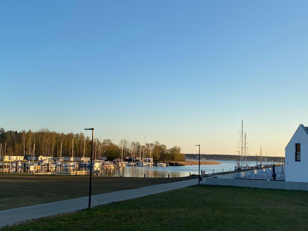 Exklusive Ferienwohnung mit Blick auf den Yachthafen photo 3
