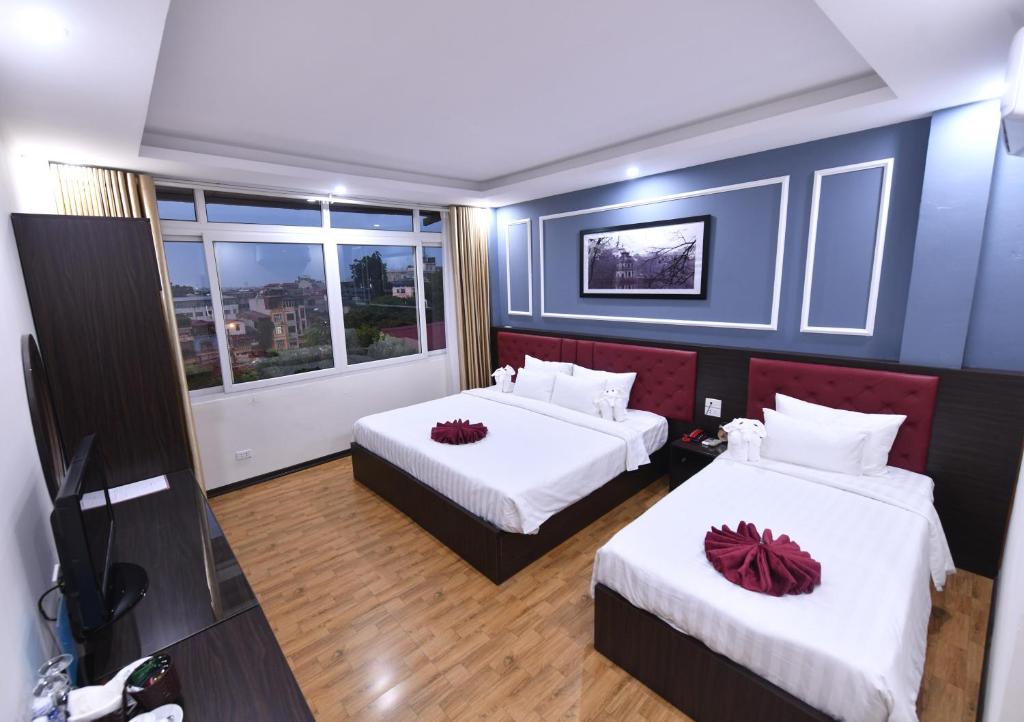Трехместный (Трехместный номер с видом на город), Hanoi Elpis Grand Hotel