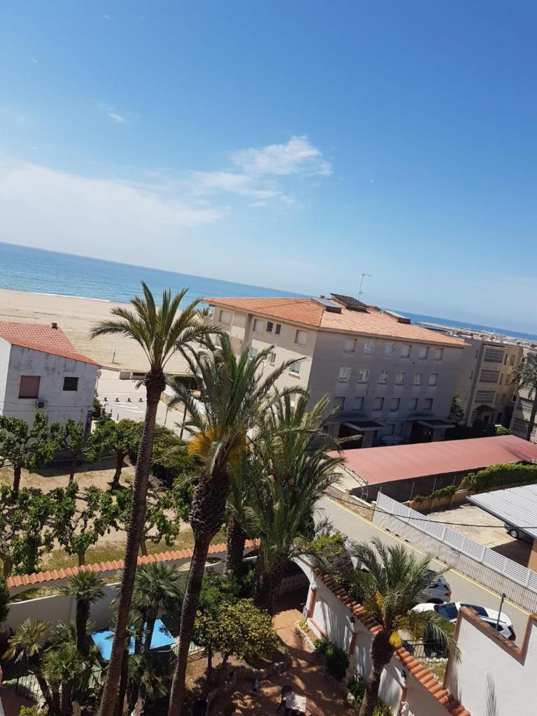 Hotel Comarruga Platja photo 4