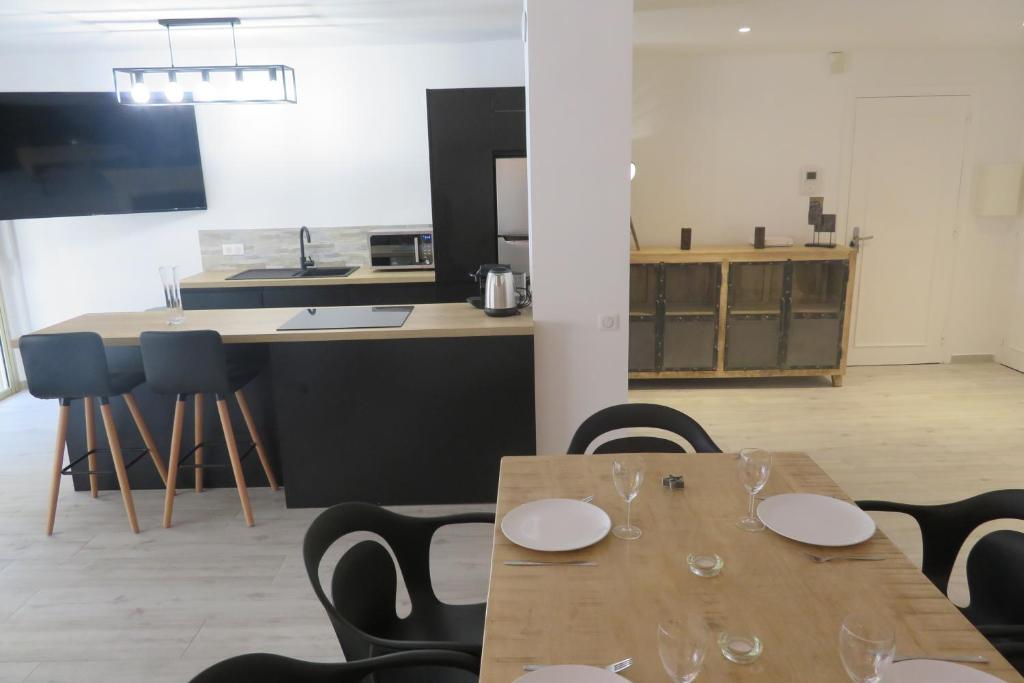 Luxe 6 couchages proxi bord de mer centre ville photo 2
