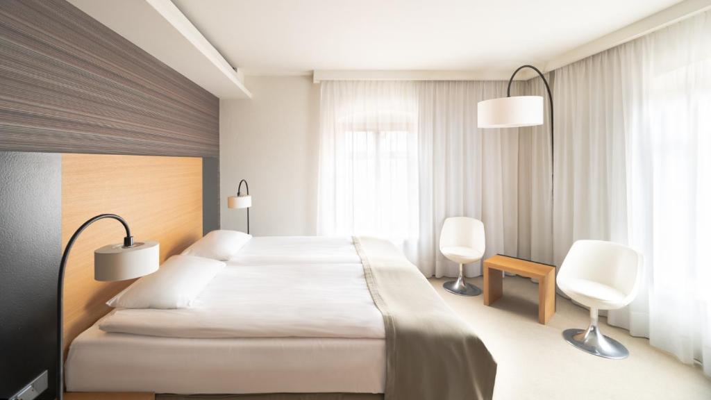 Двухместный (Улучшенный двухместный номер с 1 кроватью), Hotel Bulwar