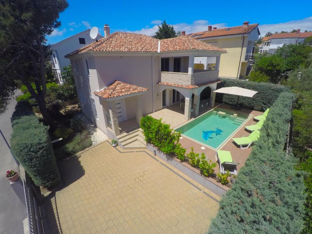 Villa KRK photo 4