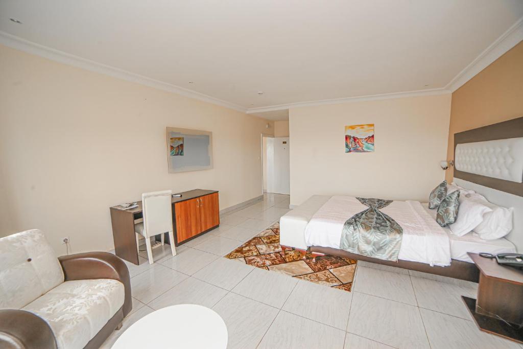 Fini Hotel Bobende photo 4