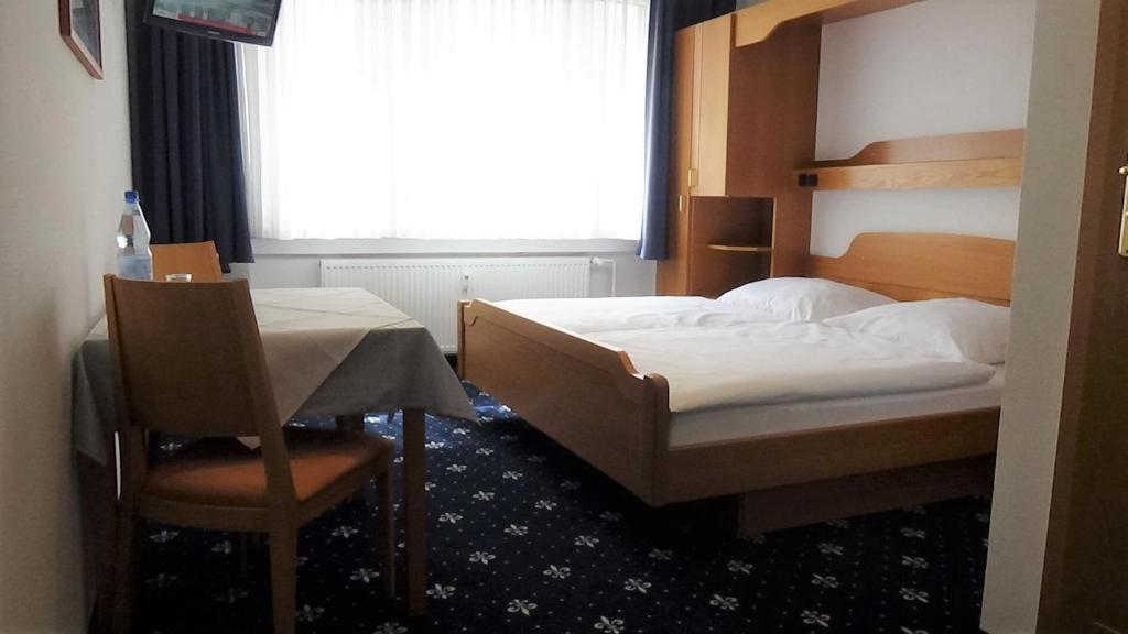 Hotel Zur Traube photo 2