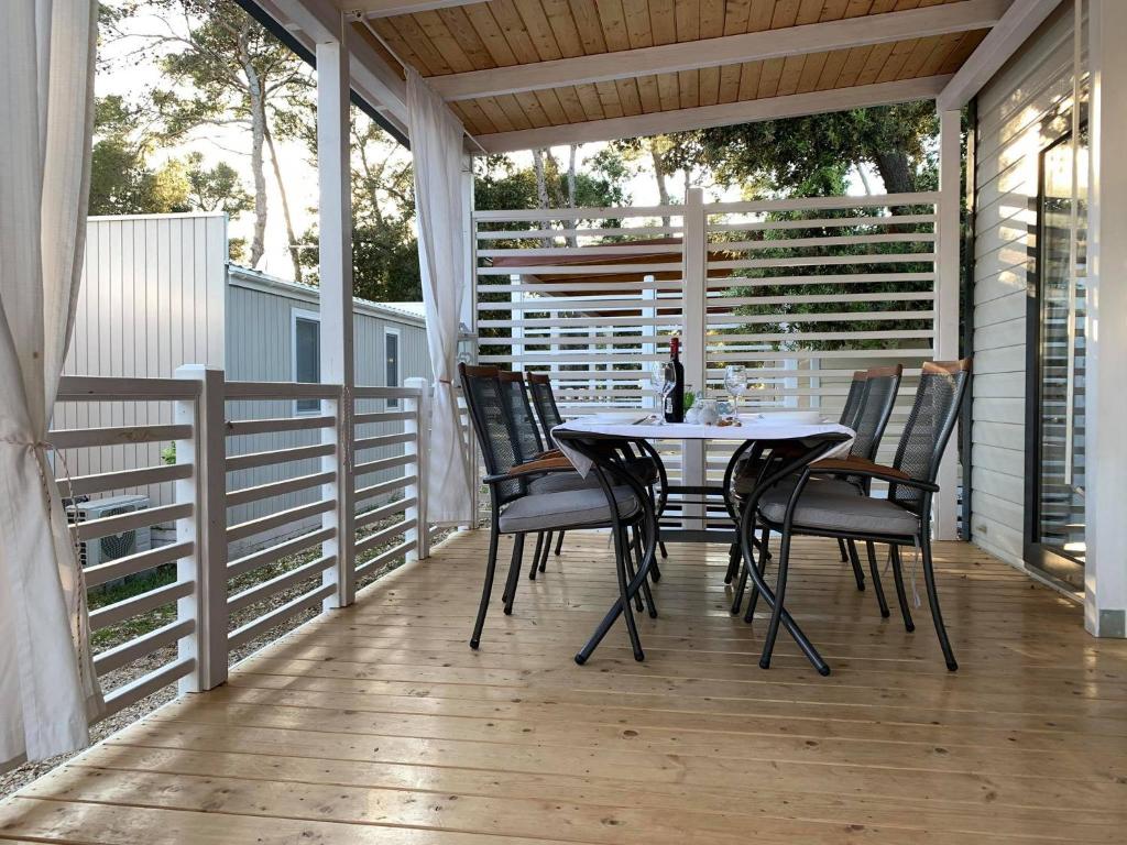 Camping Park Soline - Mendula I Mobile Home photo 4