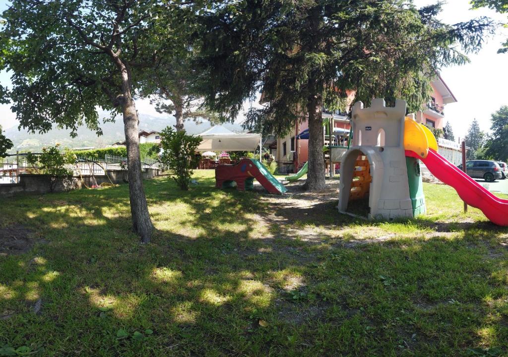 Hotel Cristina photo 2
