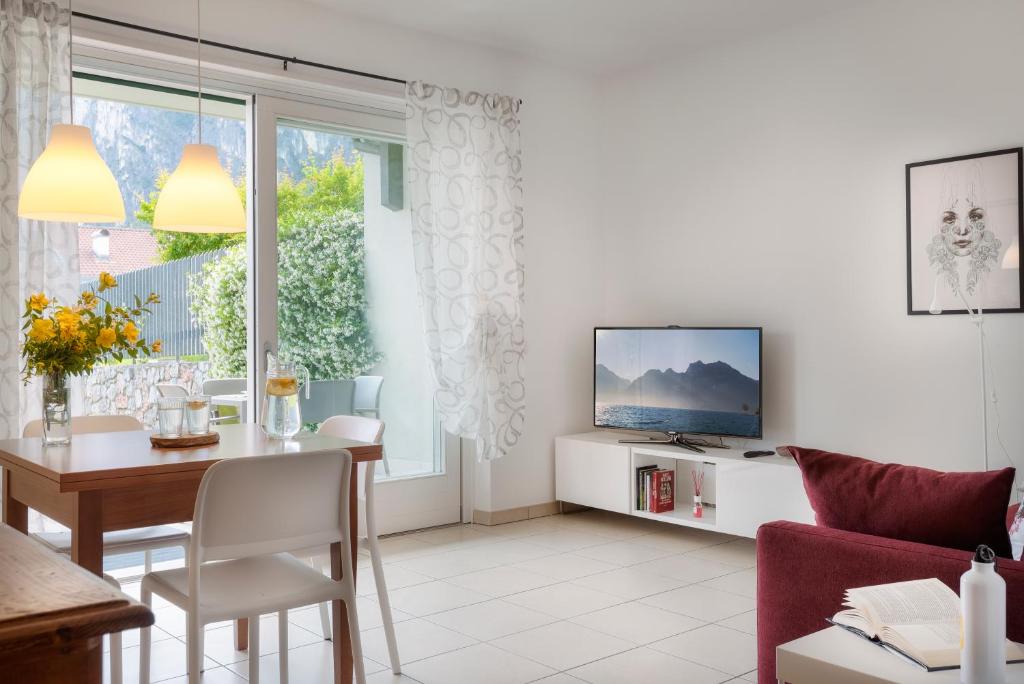 La Busa Apartments - Garda Chill Out photo 4