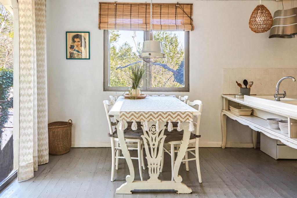 Casa Granada at Masia Nur Sitges, with private pool and adults only photo 4
