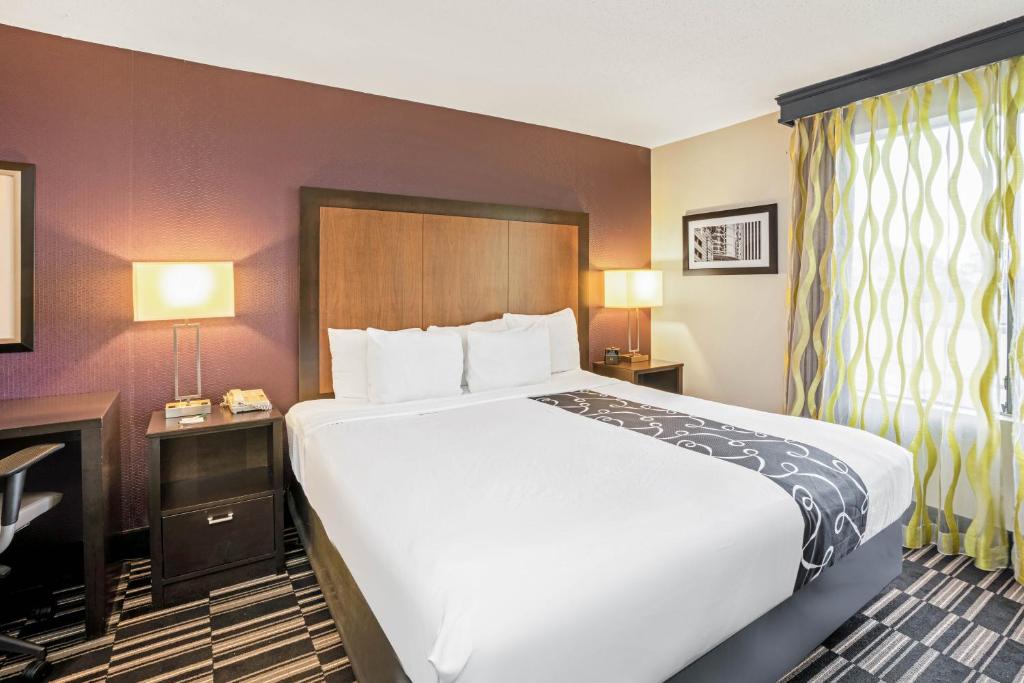 La Quinta by Wyndham Houston North-Spring photo 1