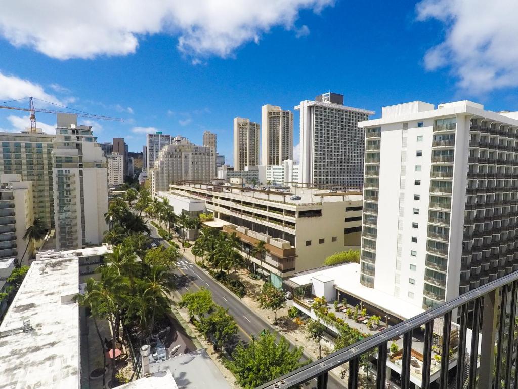 Двухместный (Номер с видом на город, 1 кроватью размера «king-size» и кухней), Ohia Waikiki Studio Suites