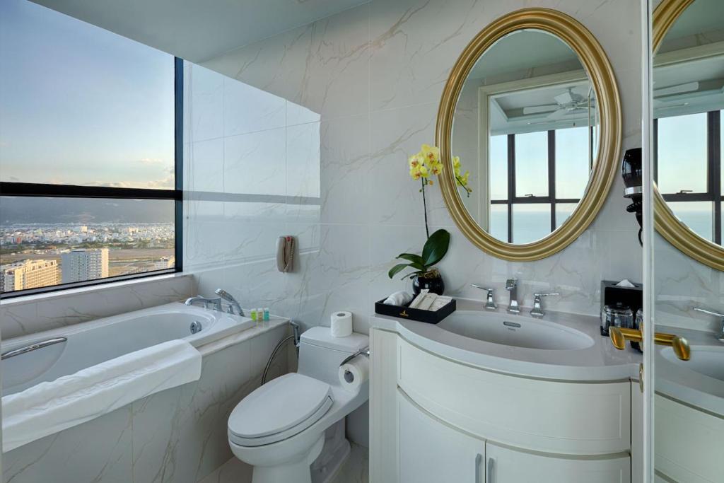 Апартаменты (Номер с 2 спальнями и видом на океан), Vinpearl Condotel Beachfront Nha Trang