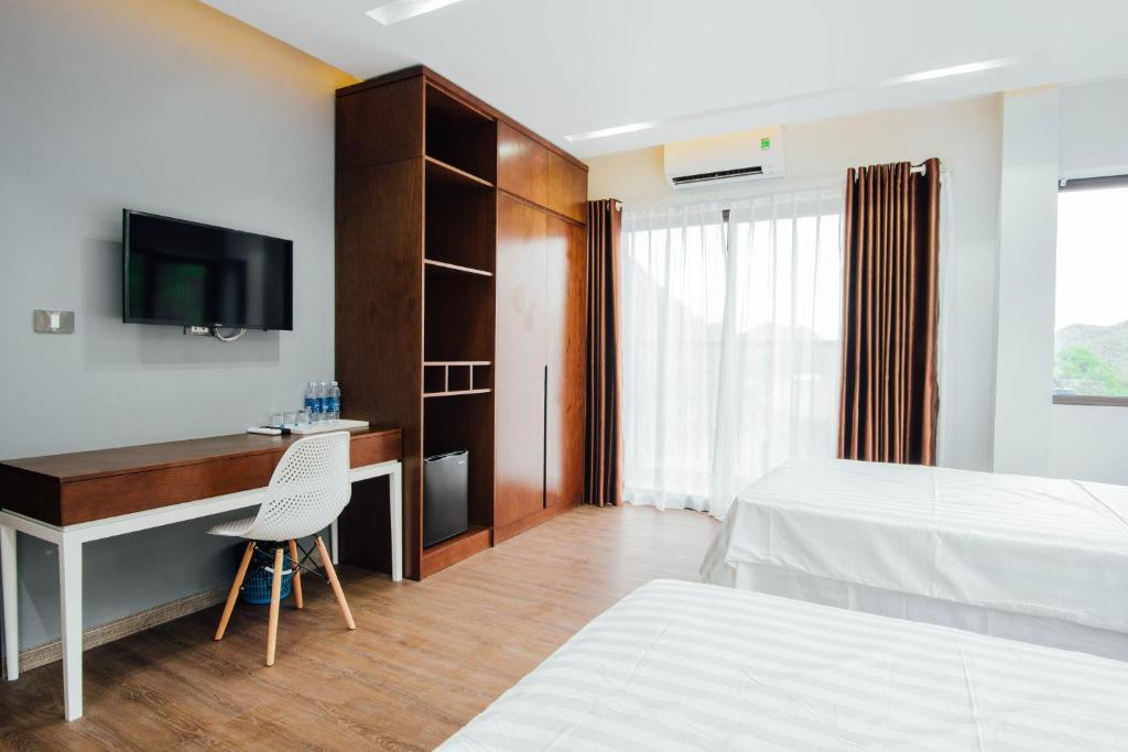 Двухместный (Двухместный номер Делюкс с 2 отдельными кроватями), Catba Buffalo Hostel