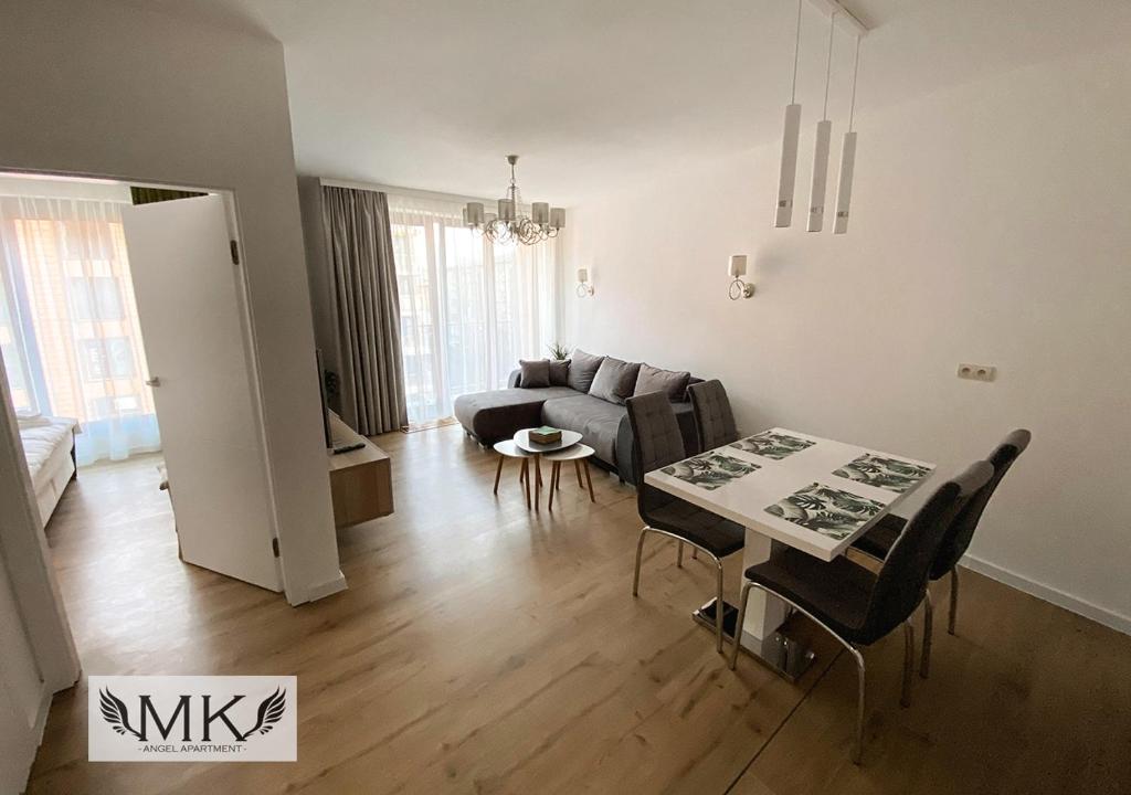 MK Angel Apartment - Tap to explore photos