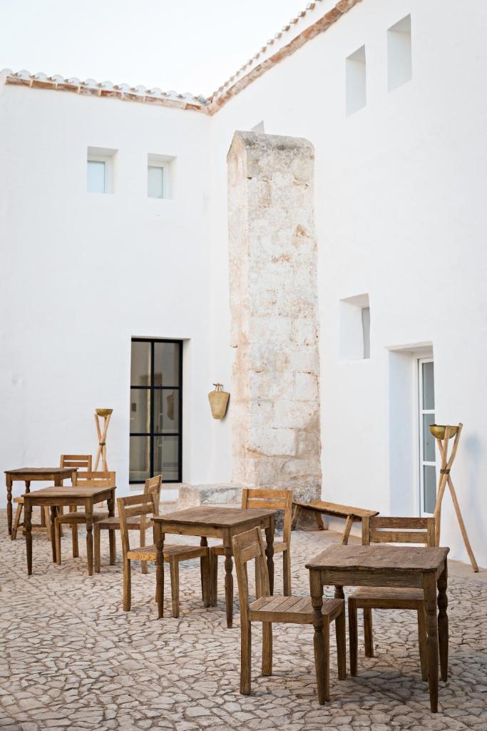 Torre Vella Fontenille Menorca photo 4