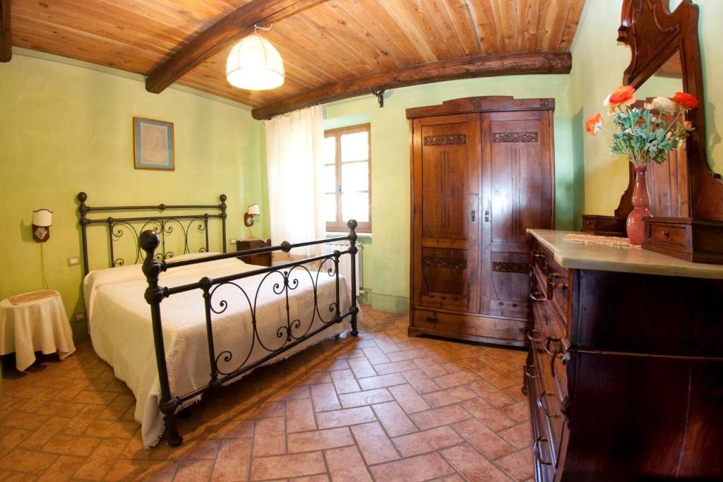 Borgo Sanguineto photo 2