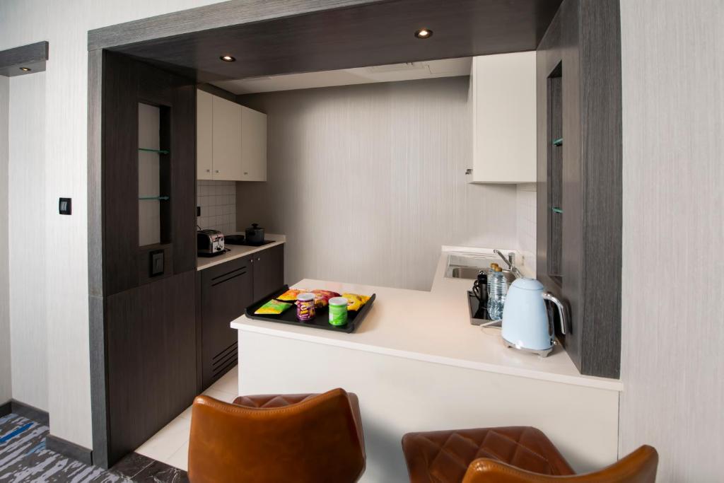 Сьюит (Люкс с 2 спальнями), Отель Edge Creekside Hotel