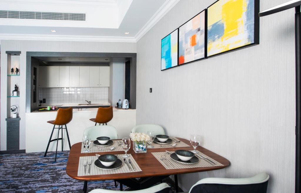 Сьюит (Люкс с 2 спальнями), Отель Edge Creekside Hotel