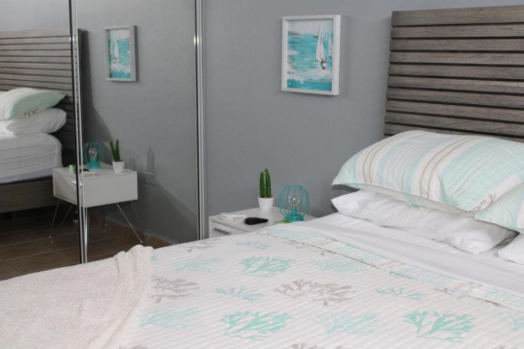 Mar Azul Bay View Apartment photo 2