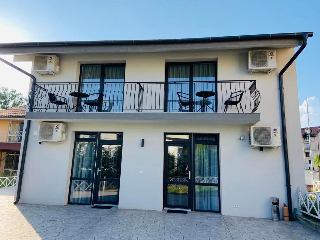 Villa Alisia photo 1