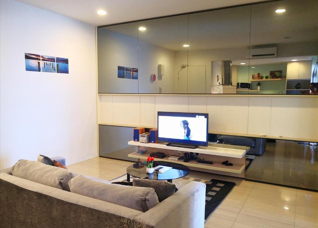 Eve Suite photo 2