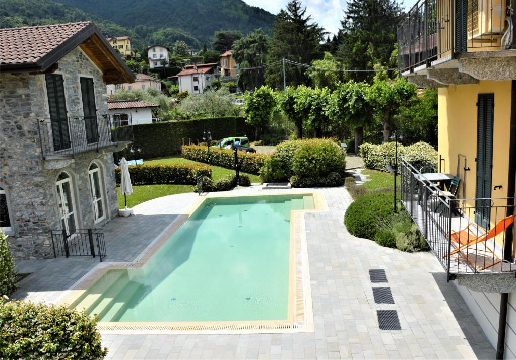 Bellagio Love apartment Pool Near lake Free parking photo 2