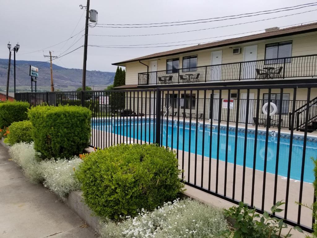 Osoyoos Lakeview Inn & Suites photo 3