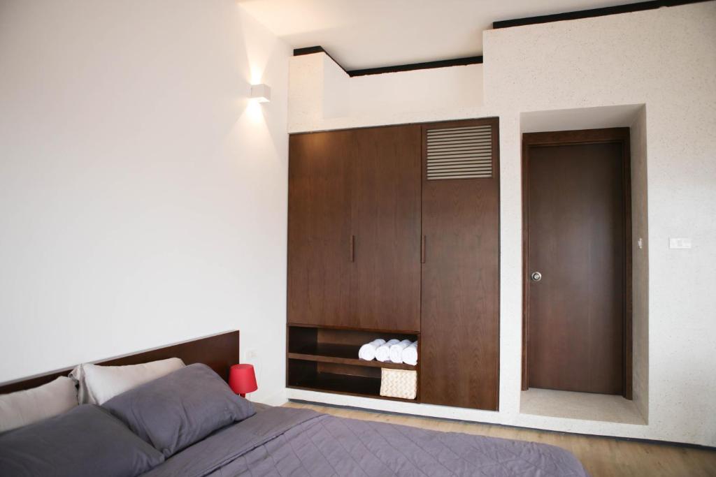 Lily Hometel Ba Dinh