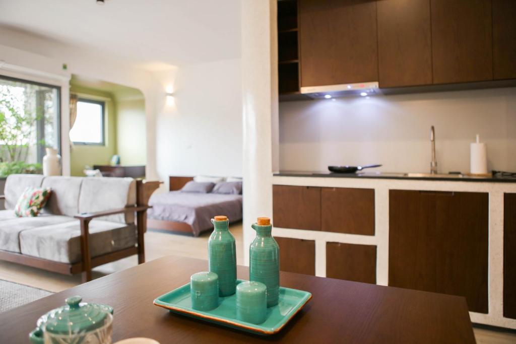 Lily Hometel Ba Dinh