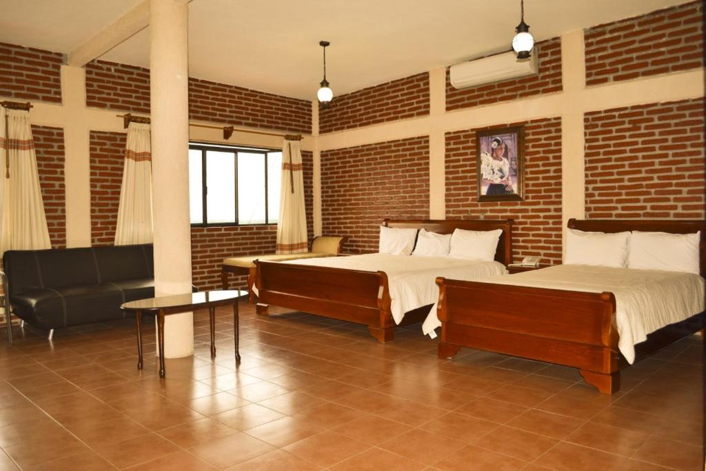 Hotel River Side photo 1