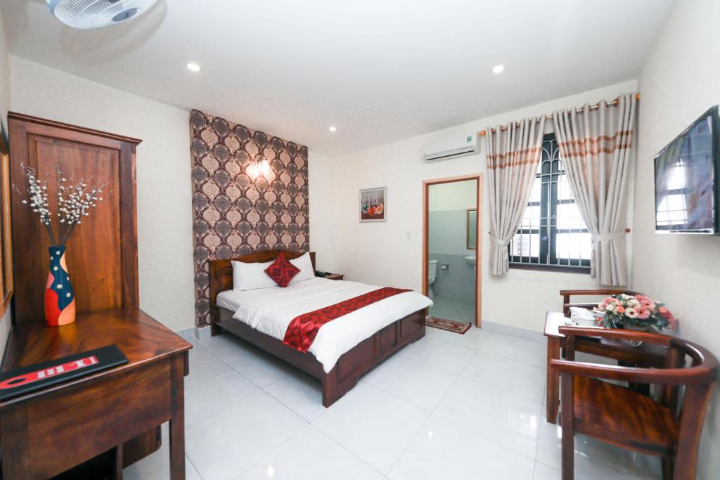 Двухместный (Улучшенный двухместный номер с 1 кроватью), Huy Hoang 2 Hotel
