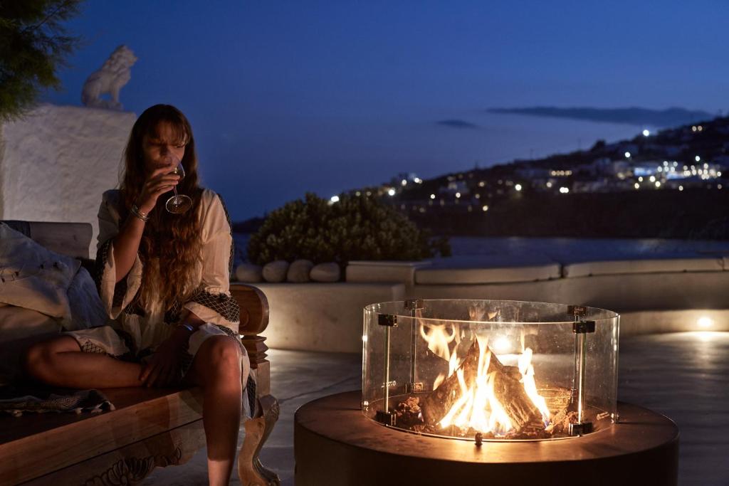 Villa Santa Katerina - Sea View & Outdoor Hot Tub photo 4