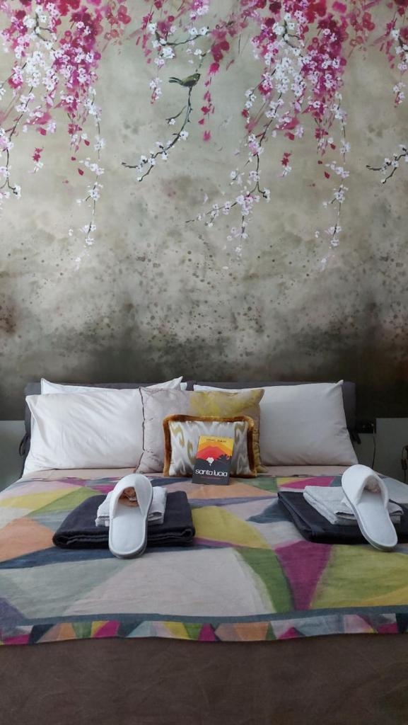 B&B Lex Room Santa Lucia - Tap to explore photos