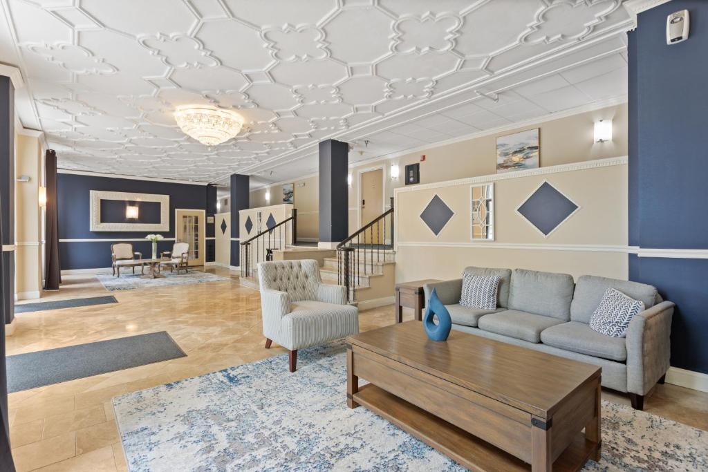 Plush Living next to Forest Park/BJC/Zoo/WashU photo 2