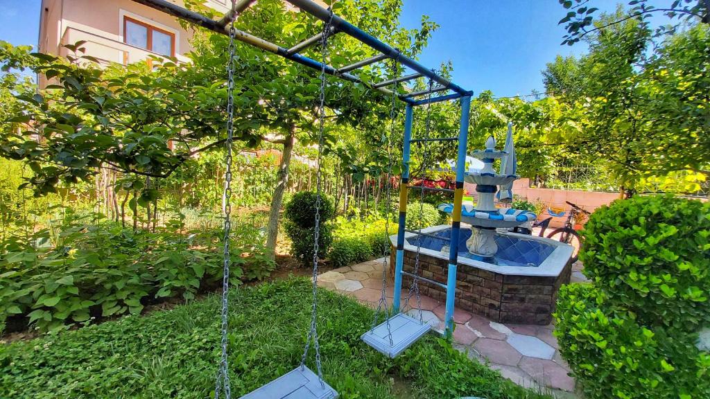 Guest House Pogradeci photo 2