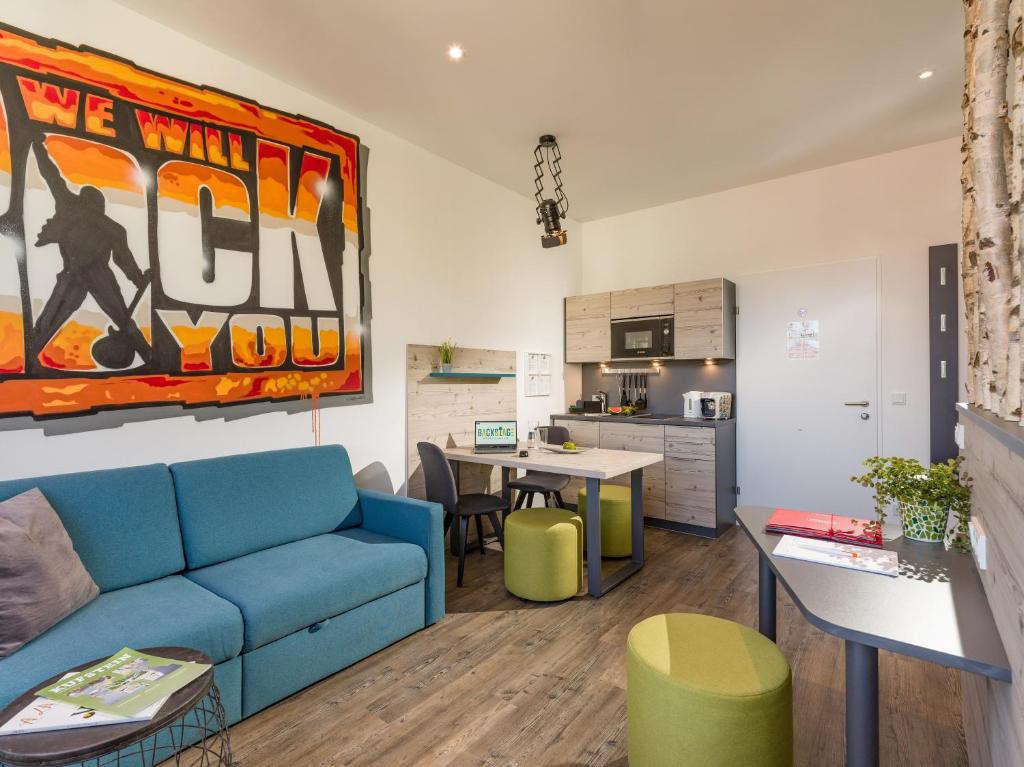 Aparthotel Backstage photo 2