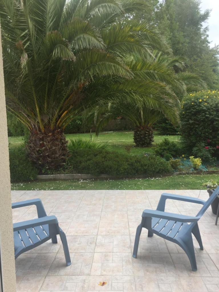 Côté jardin des Charmilles photo 2