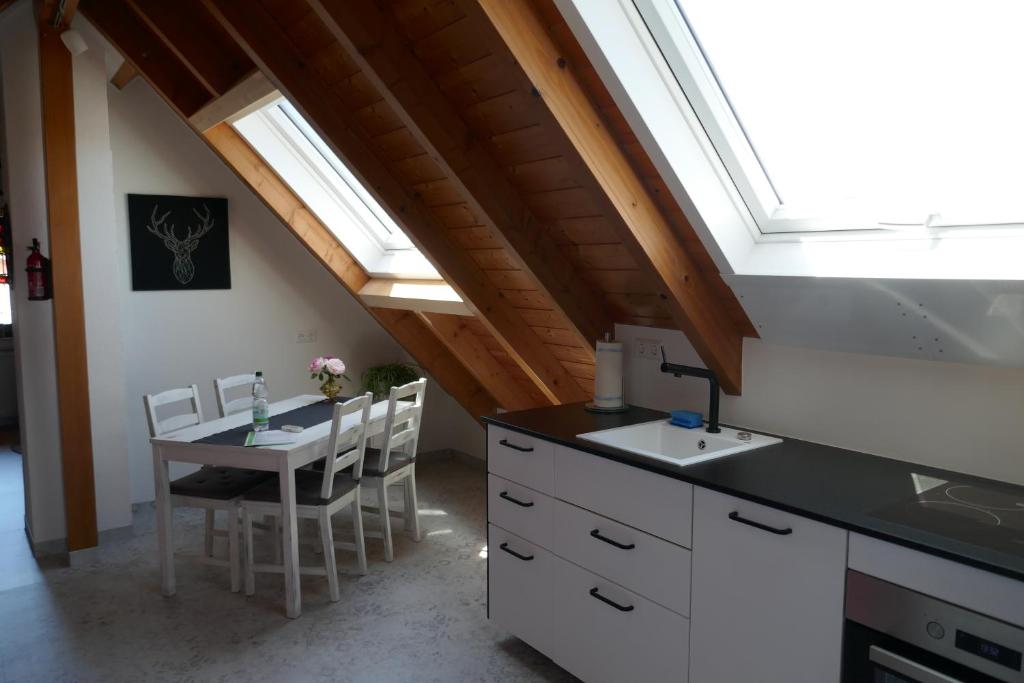 Moderne 2 Zi - FeWo Weinbergliebe am Tuniberg zwischen Freiburg und Frankreich photo 2